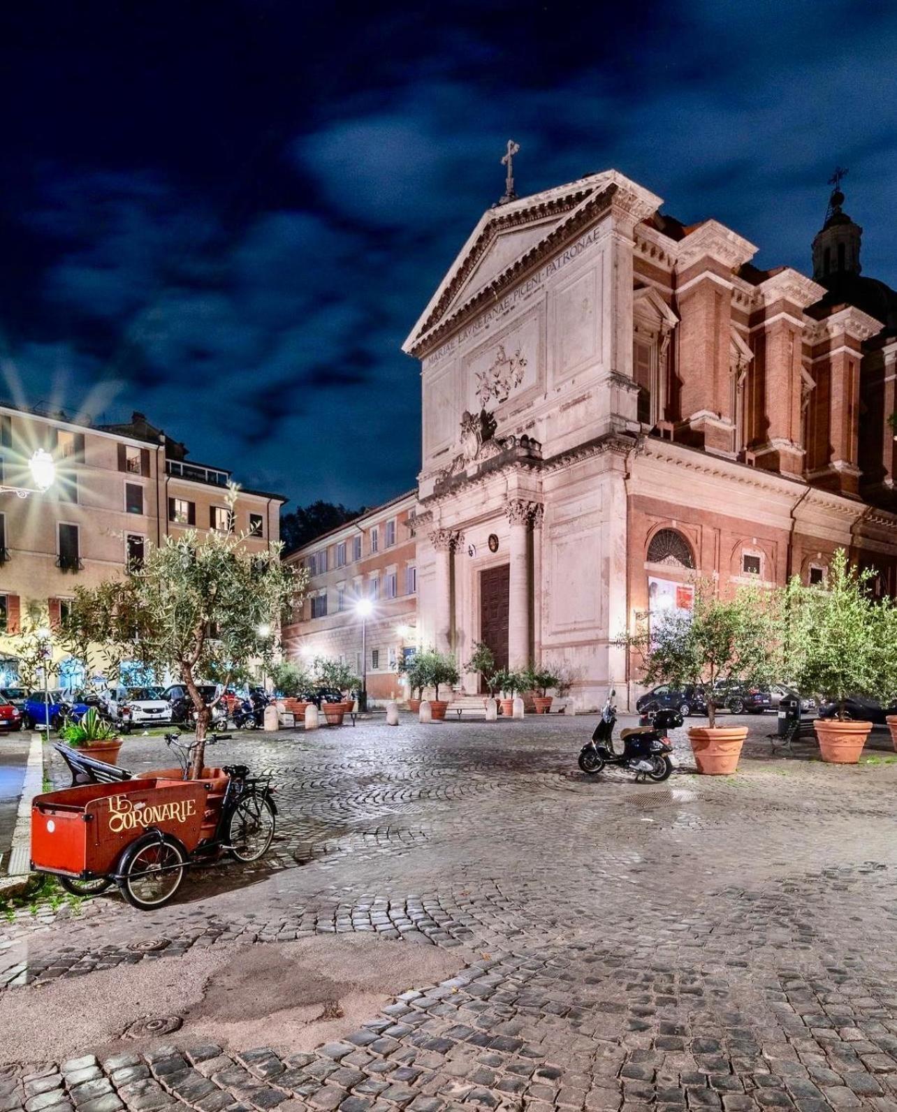 Spacious In Via Dei Coronari Appartamento Roma
